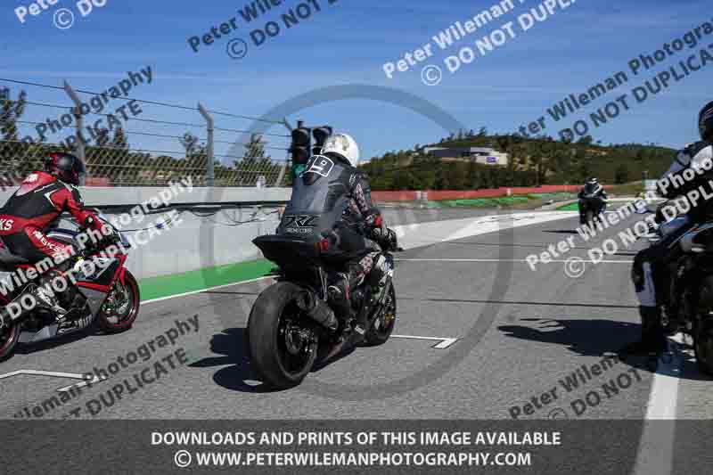 motorbikes;no limits;peter wileman photography;portimao;portugal;trackday digital images